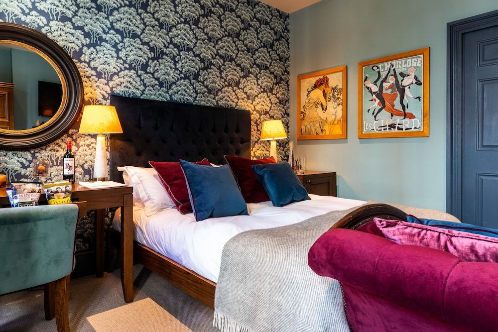 Fox and Anchor Premium Double Room, 1 Double Bed 2