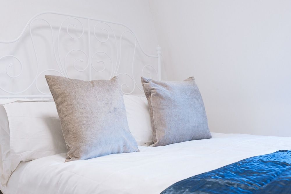 undefined Mayfair Guesthouse 3