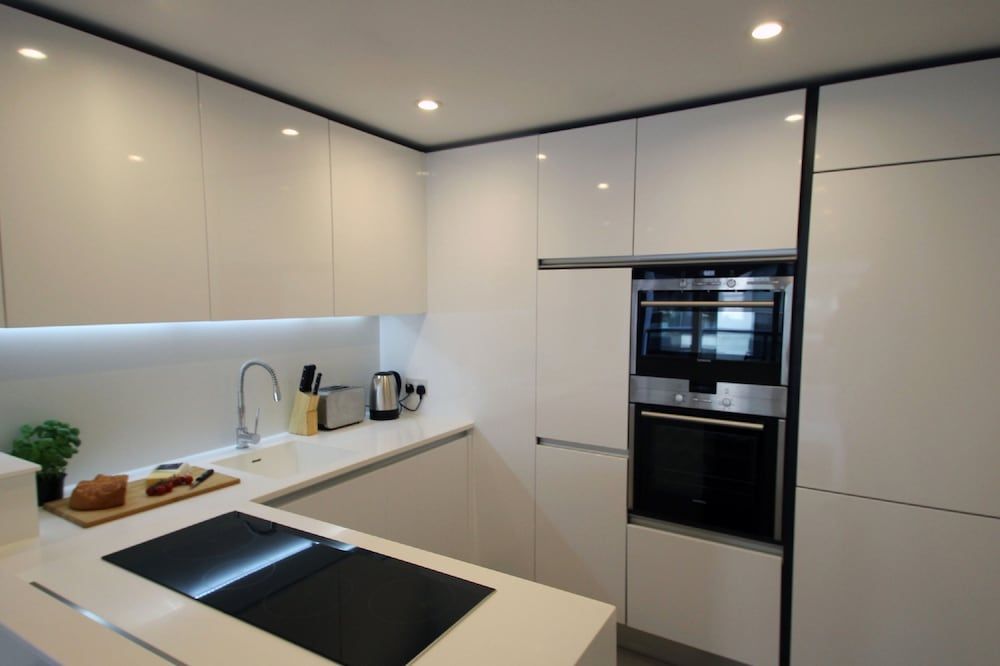 undefined One Bed Serviced Apt in Barbican 4