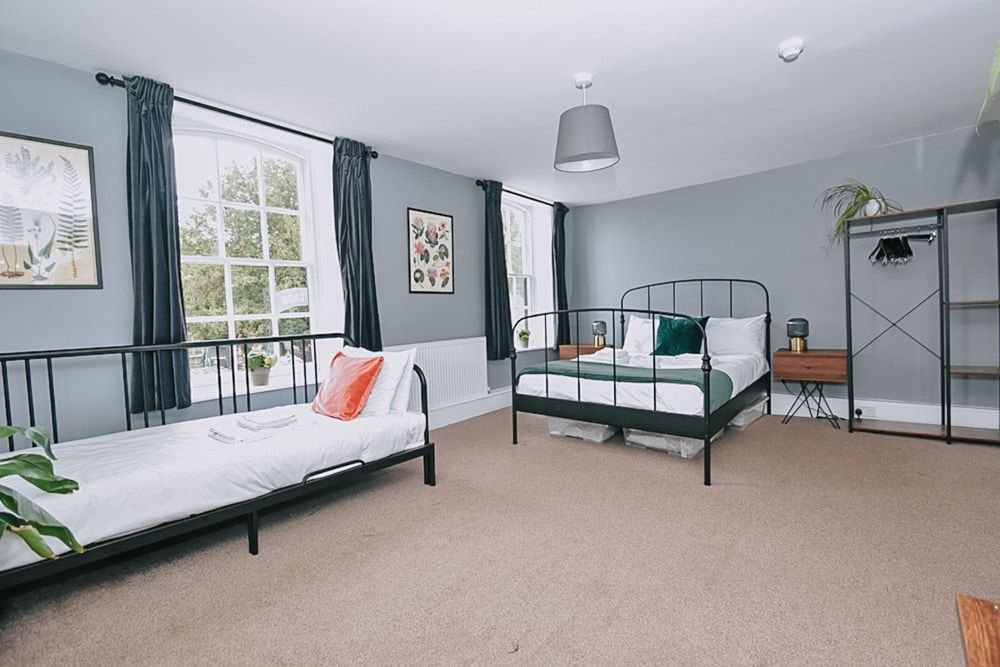 The Town Arms Deluxe Suite, Ensuite