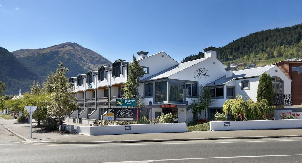 undefined Hurley's of Queenstown 5
