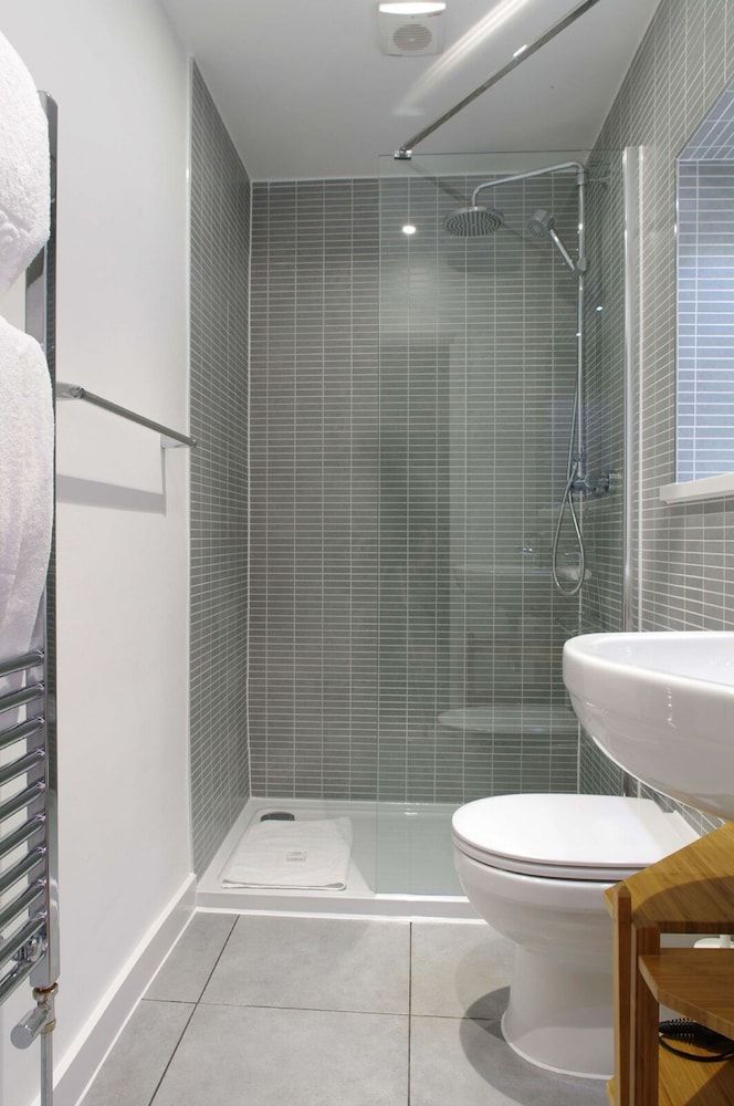 undefined The London Agent Fitzrovia Studio 1 9