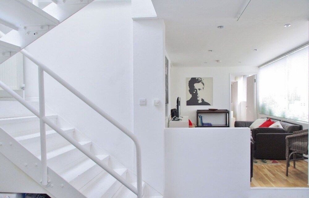 The London Agent Camden Photo Library Apartment, 2 Bedrooms 2