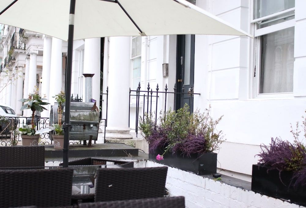 undefined New Dawn Hotel 9