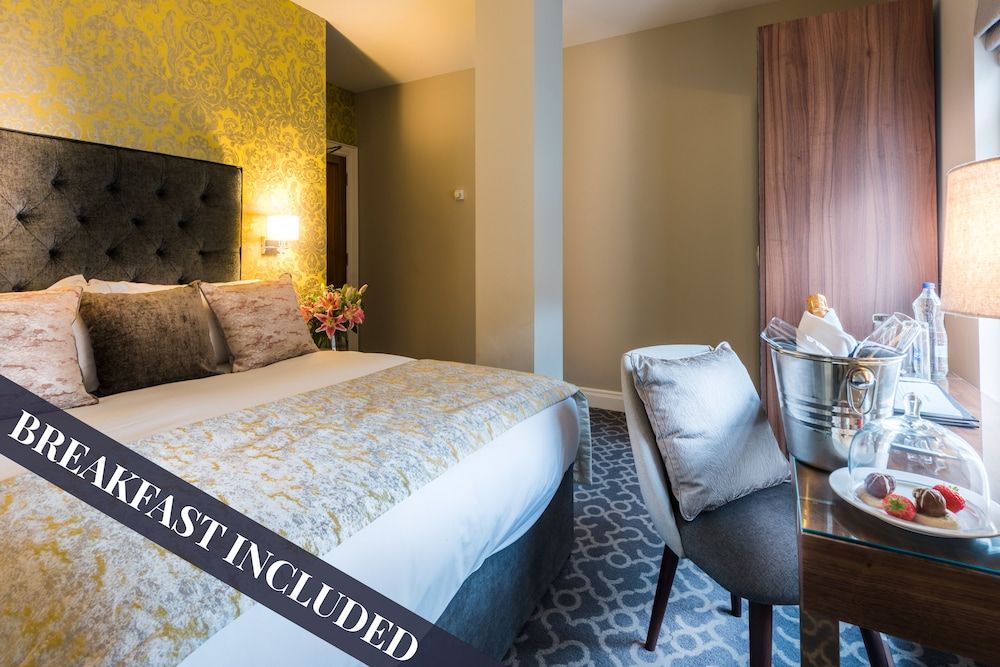 Shipquay Boutique Hotel Premium Double Room 2