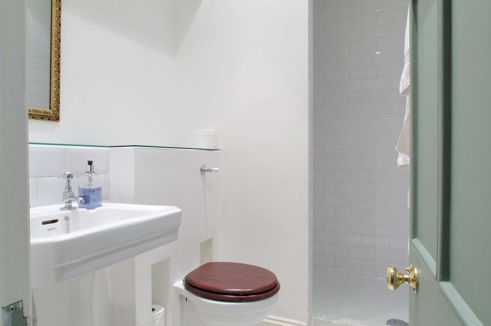 undefined The London Agent Fulham Hurlingham 9