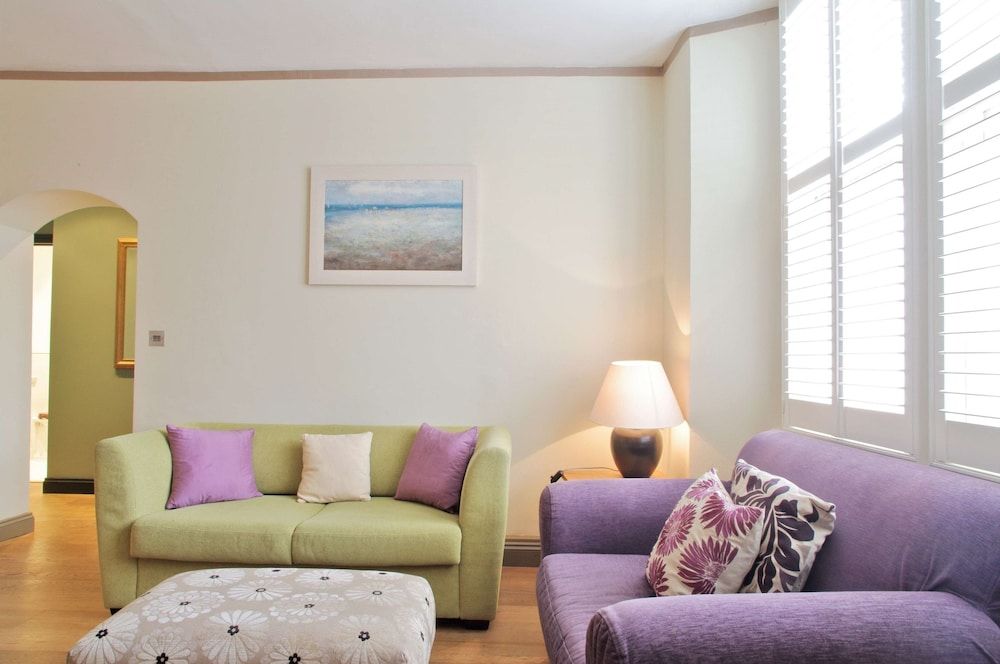 The London Agent Fulham Hurlingham Apartment, 2 Bedrooms 12