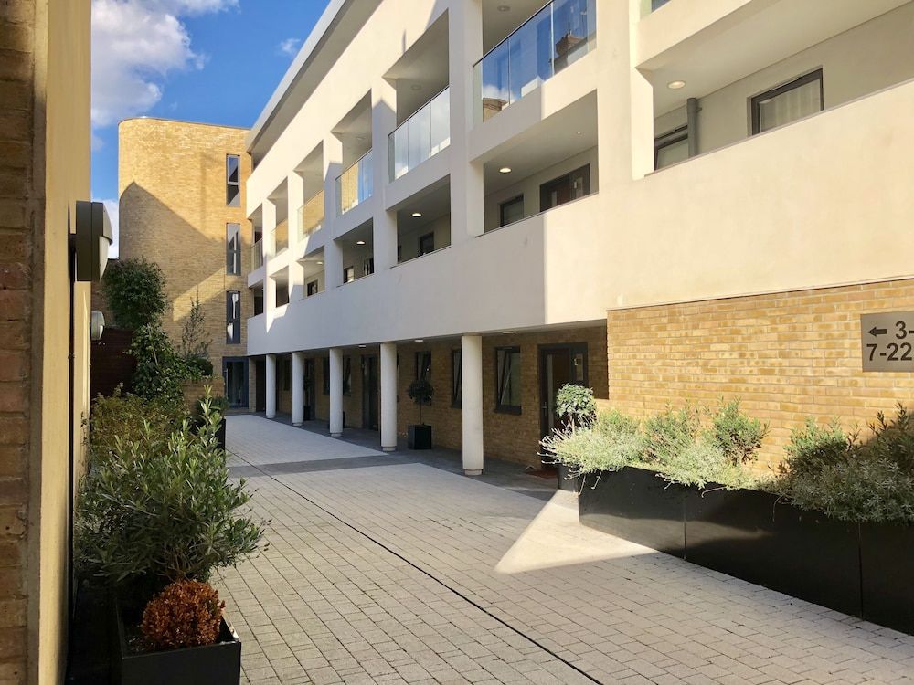 undefined Lux St James Park Apartment Central London FREE WIFI by City Stay Aparts London 5