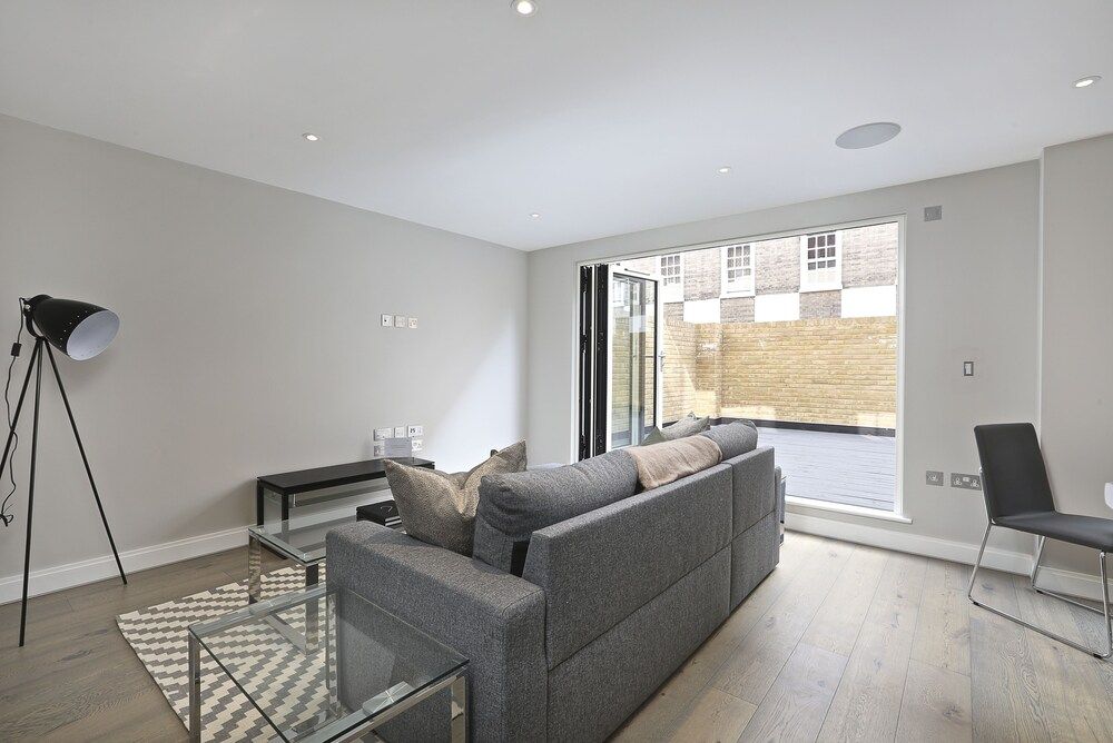 undefined Lux St James Park Apartment Central London FREE WIFI by City Stay Aparts London 8