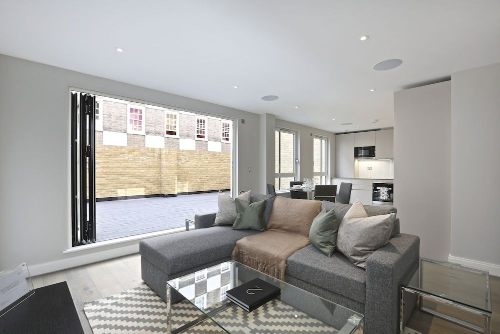 undefined Lux St James Park Apartment Central London FREE WIFI by City Stay Aparts London 9