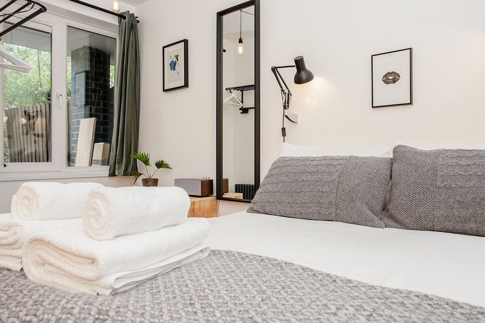undefined Modern Central 1 Bed in Clerkenwell - sleeps 4