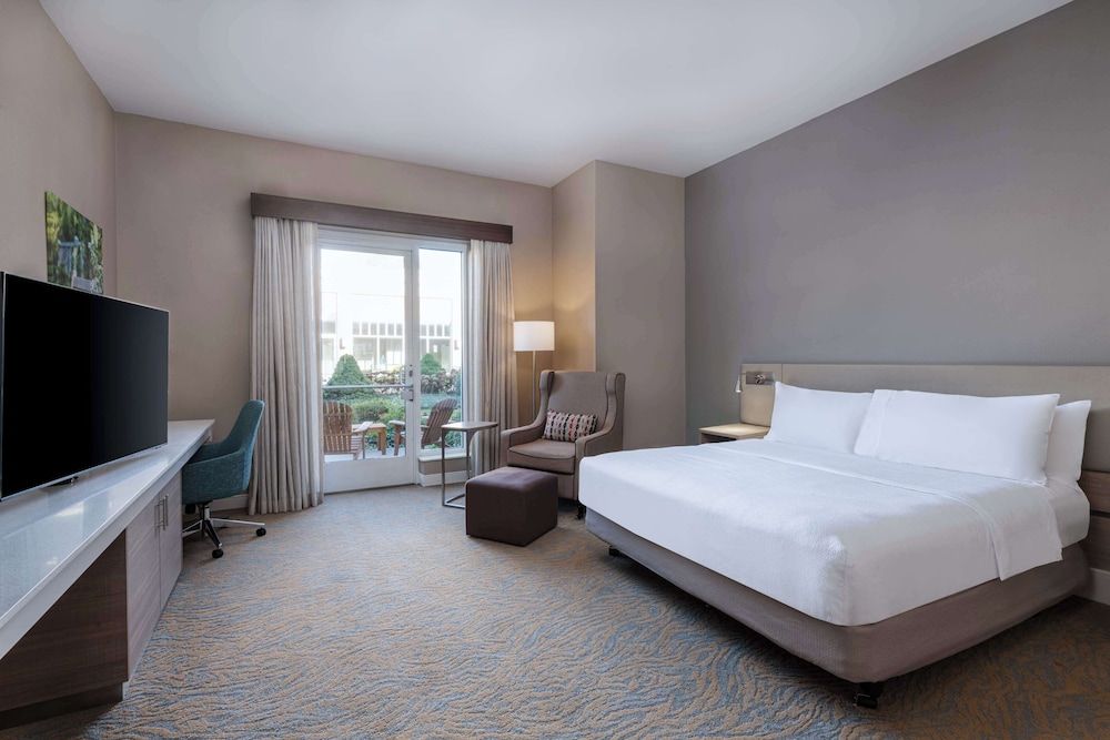 Room, 1 King Bed, Accessible