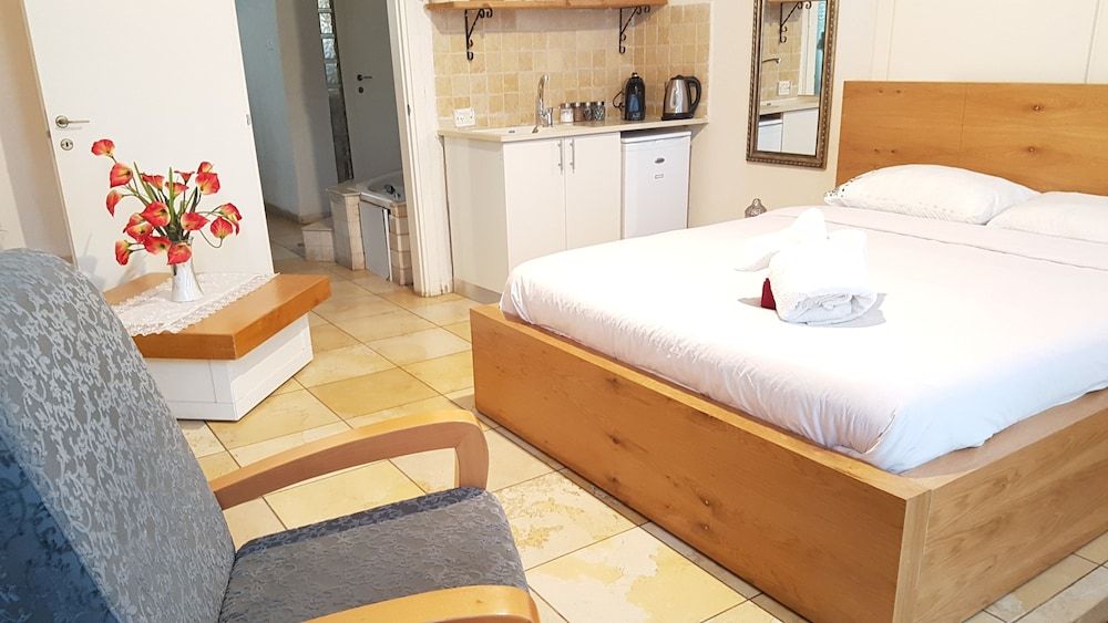 Lake Mansion Family Quadruple Room, 2 Bedrooms 7