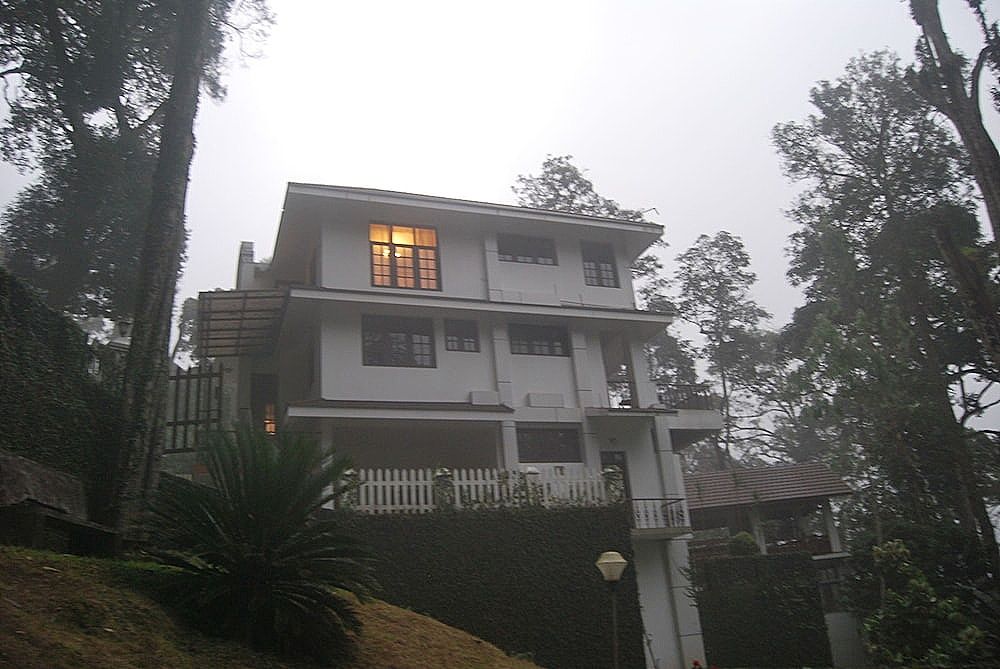 undefined T Cherry Villa 8