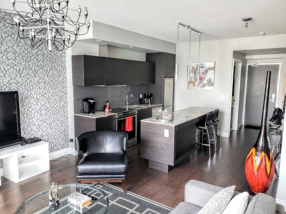 undefined King Street Executive Suite 9