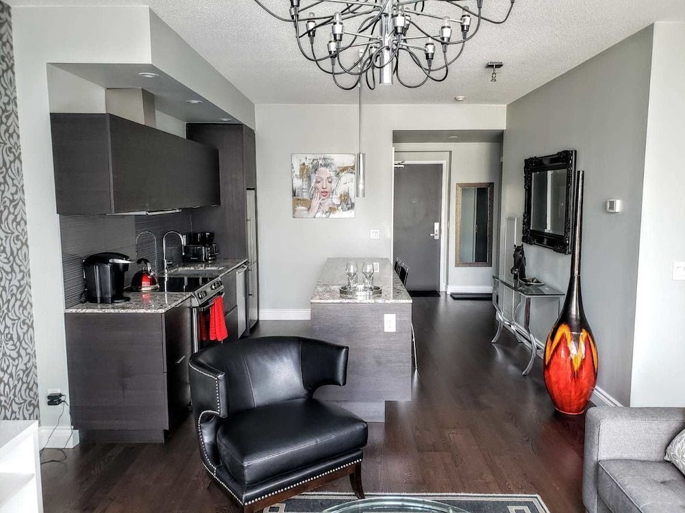 undefined King Street Executive Suite 5