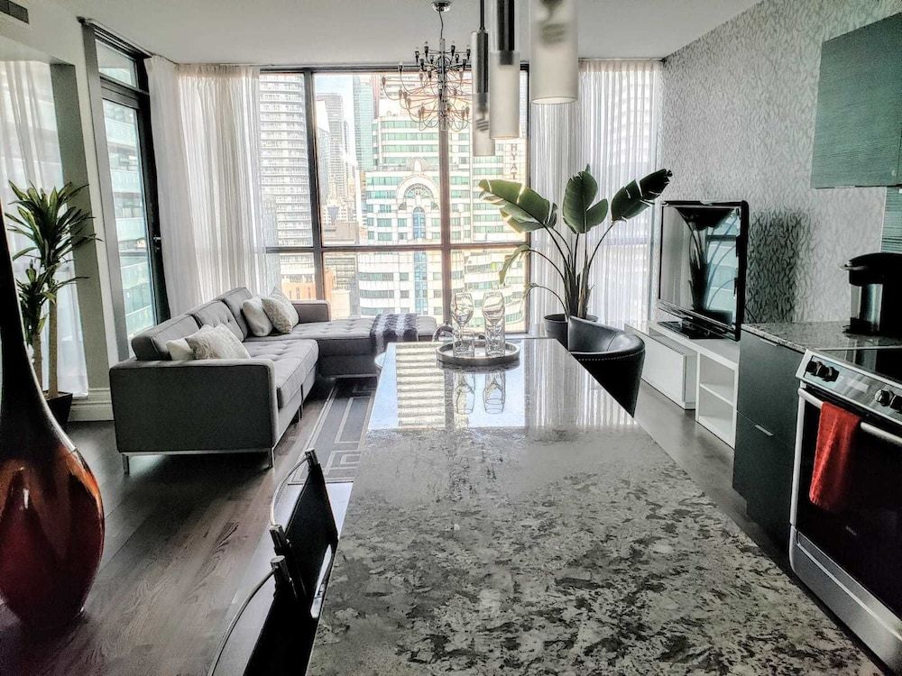 undefined King Street Executive Suite 10