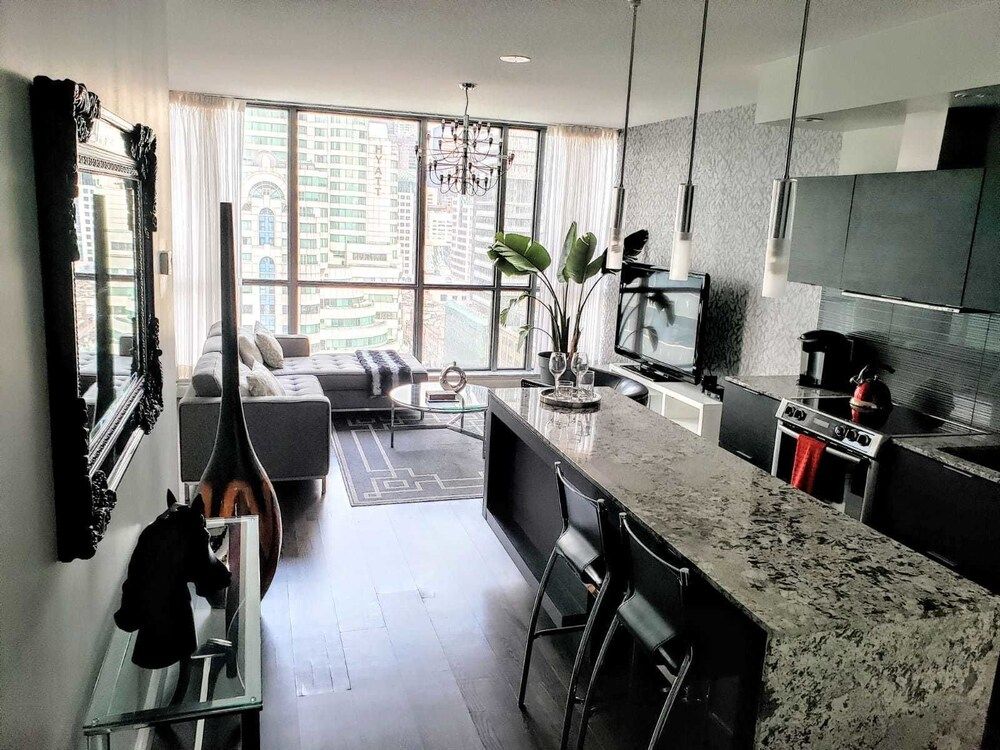 undefined King Street Executive Suite 8