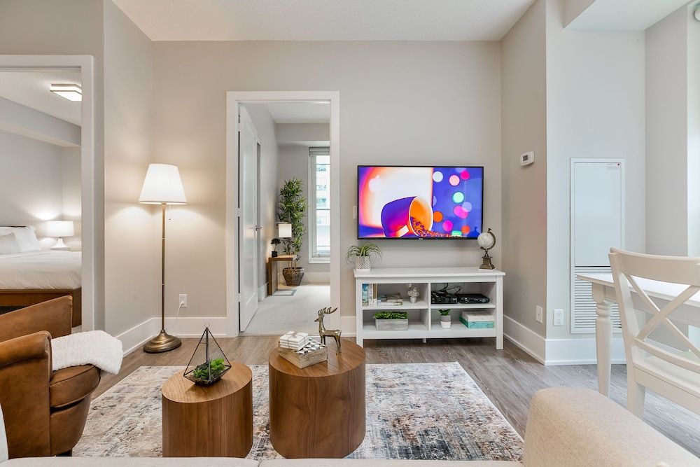 QuickStay - Breathtaking 3-Bedroom in the Heart of Downtown Superior Apartment, 3 Bedrooms, Garden View 20