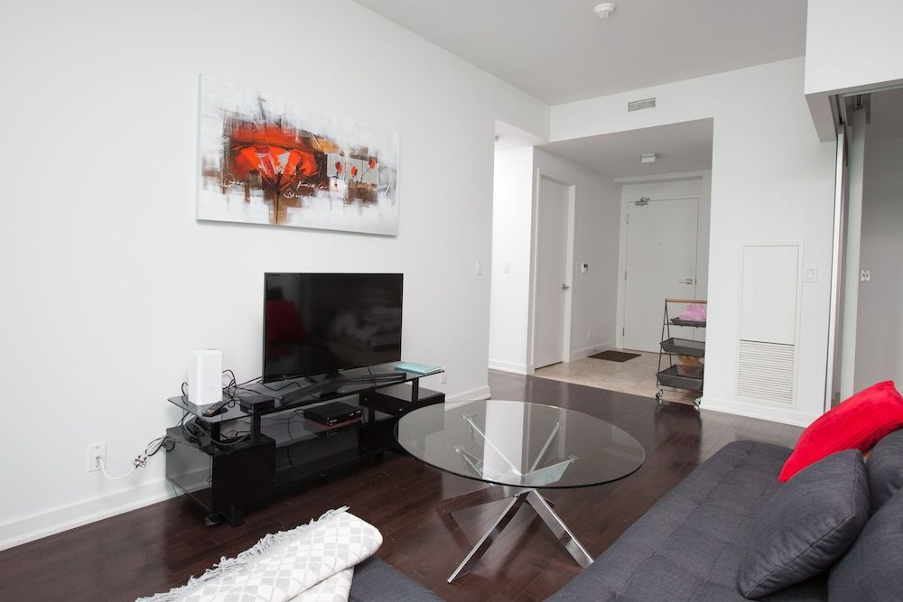 Applewood Suites - 3 Bed Waterfront Area Condo, 3 Bedrooms 12