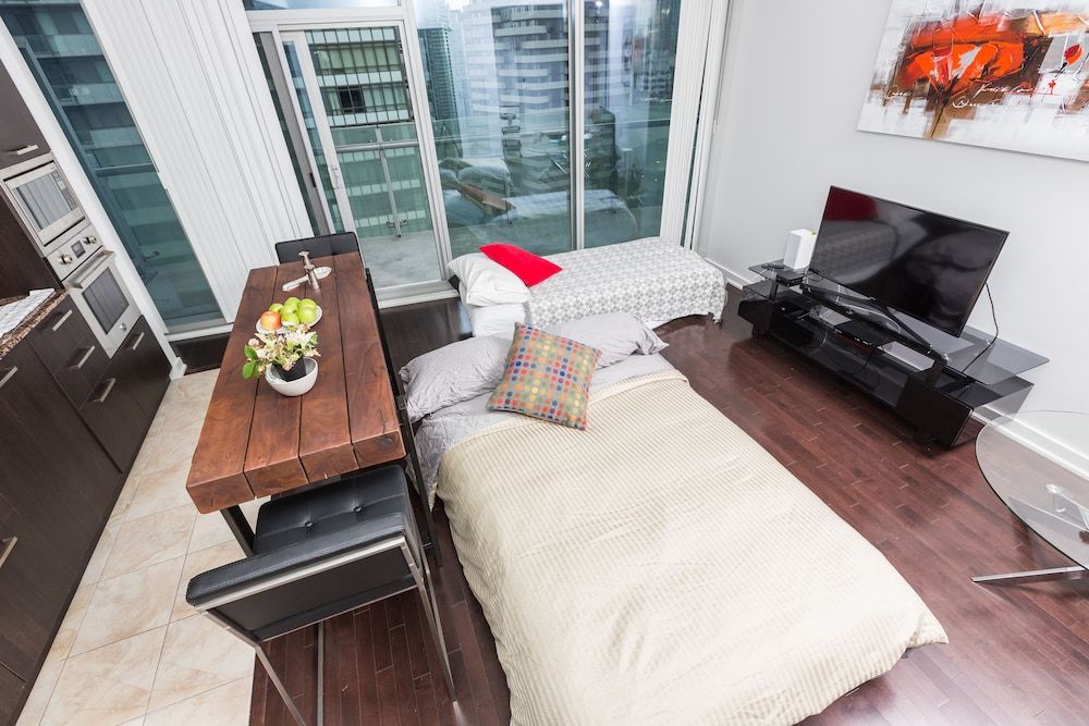 Applewood Suites - 3 Bed Waterfront Area Condo, 3 Bedrooms 21