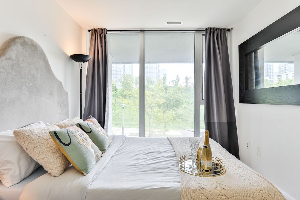 undefined Gorgeous 2 Storey Townhouse 8
