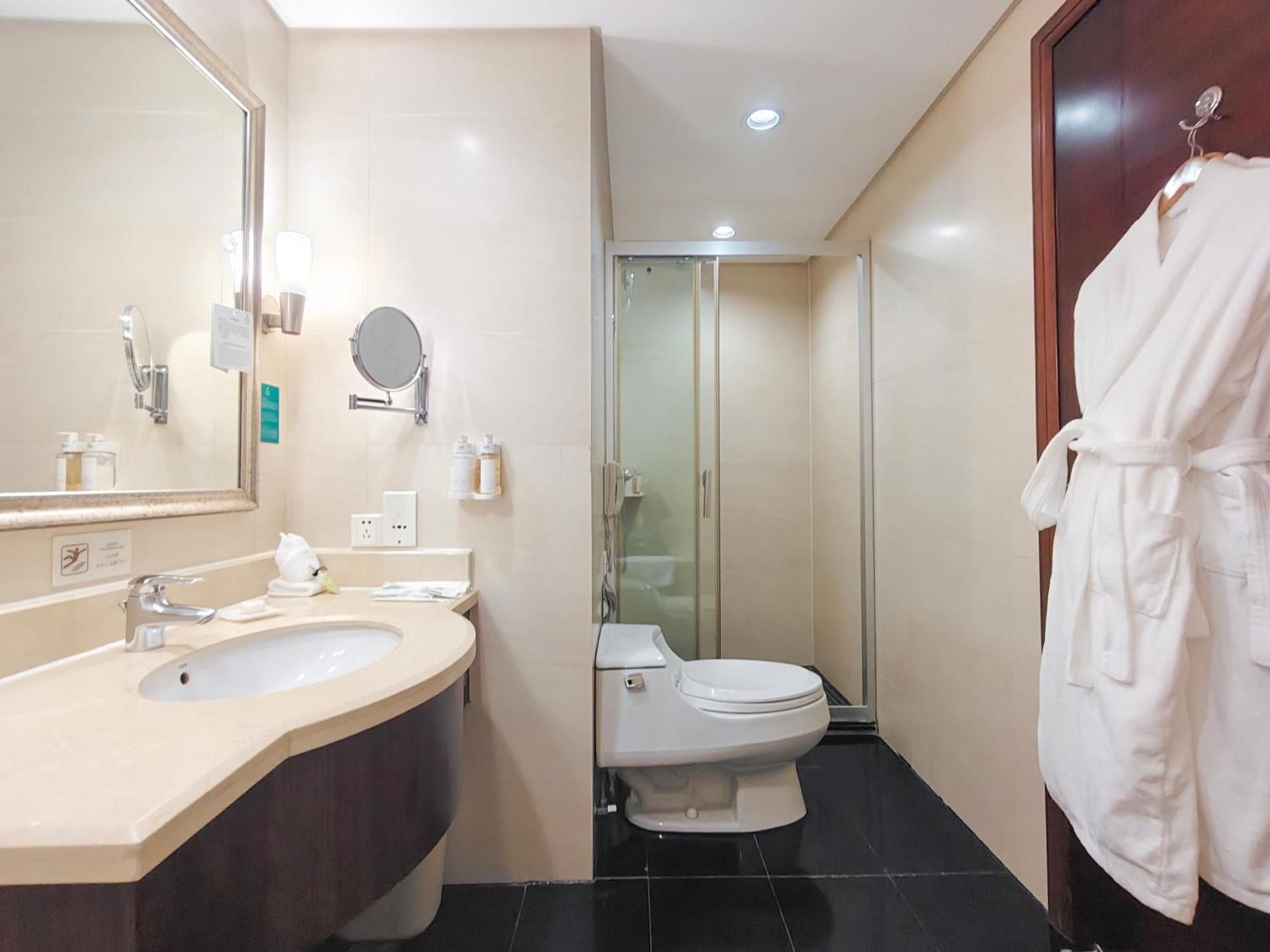 Premium Double Room with Two Double Beds - Lounge Access