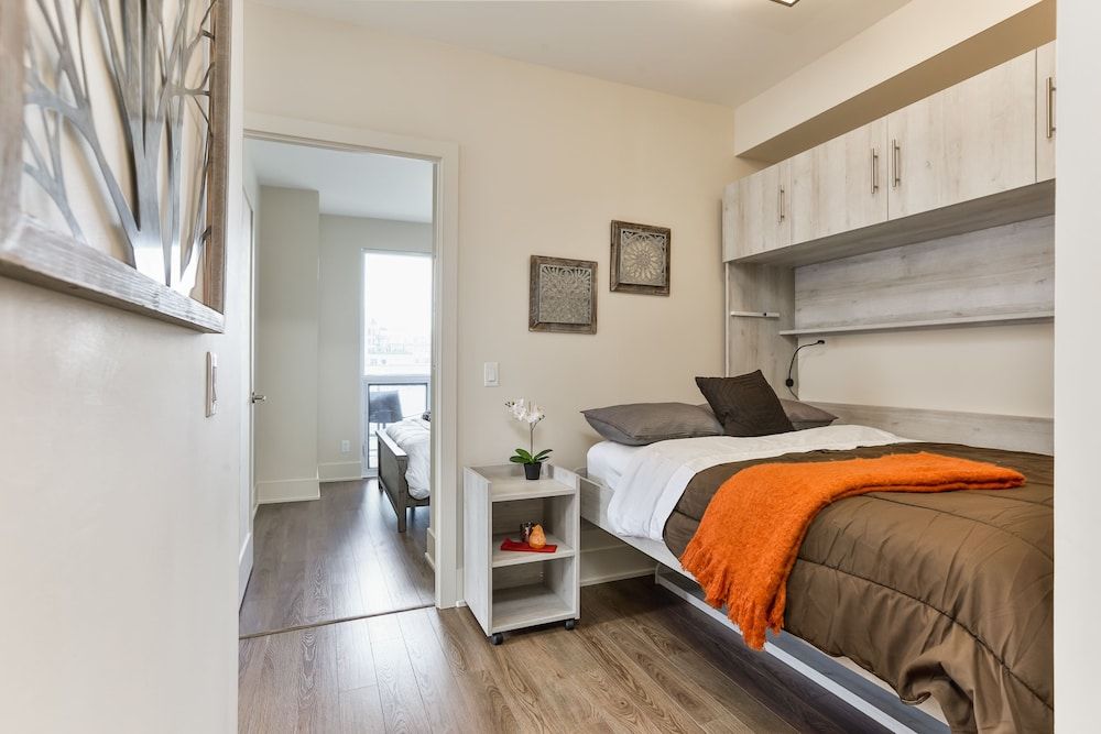 QuickStay - Gorgeous 2-Bedroom in the Heart of Downtown Condo, 2 Bedrooms 5