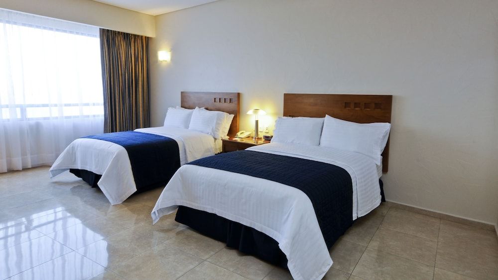 Standard Room, 2 Double Beds