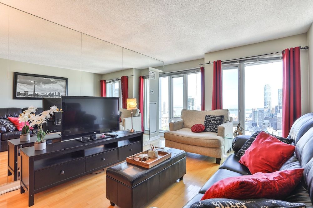 undefined Executive High Rise Suite