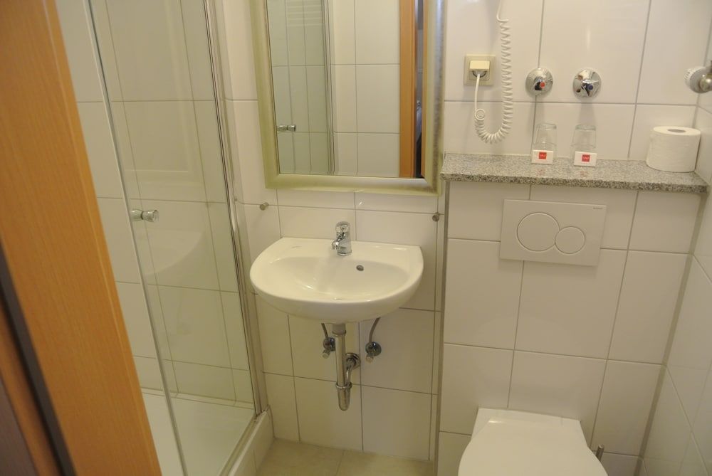 Am Kamin Standard Double or Twin Room 4