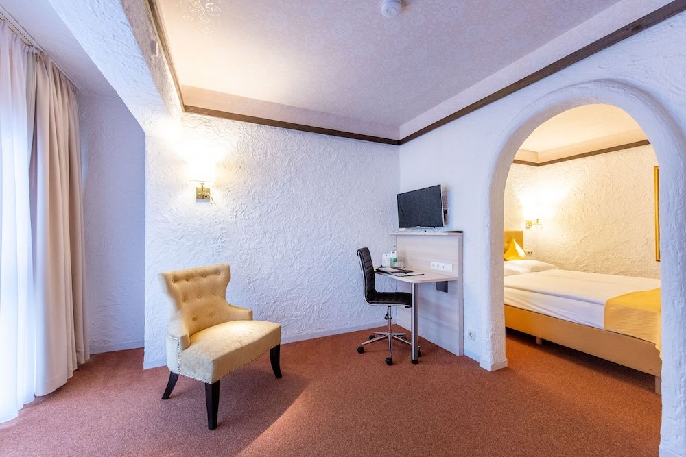 Contel Hotel Koblenz Comfort Twin Room 23
