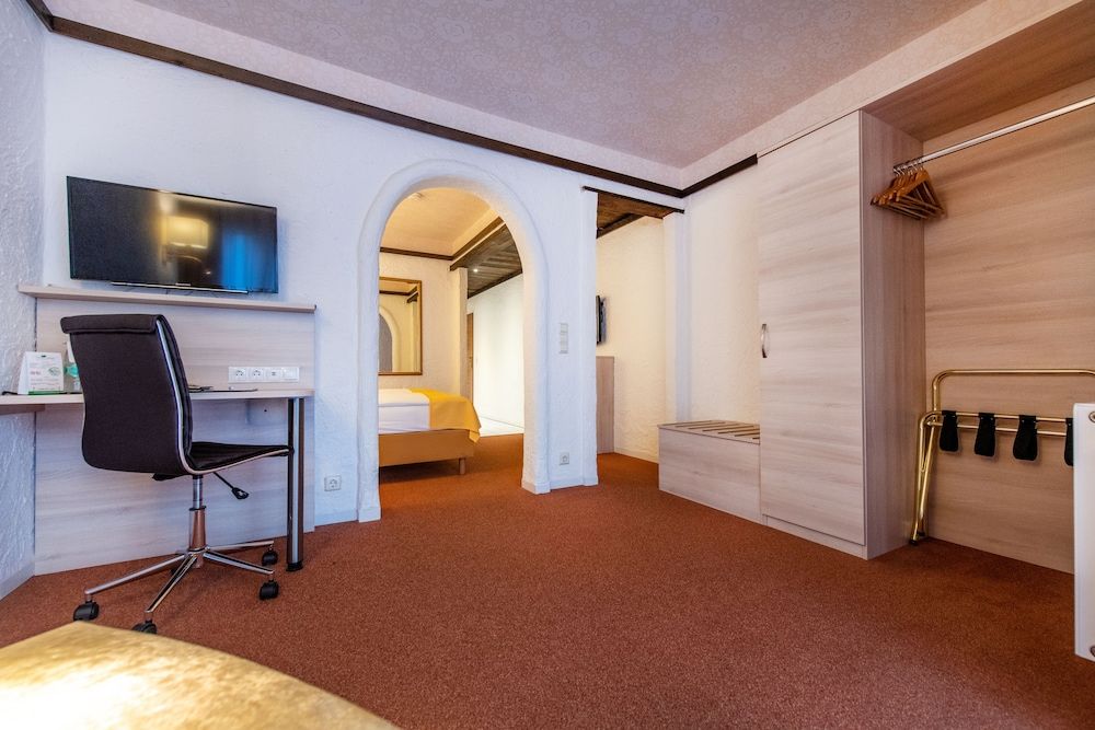 Contel Hotel Koblenz Comfort Twin Room 10