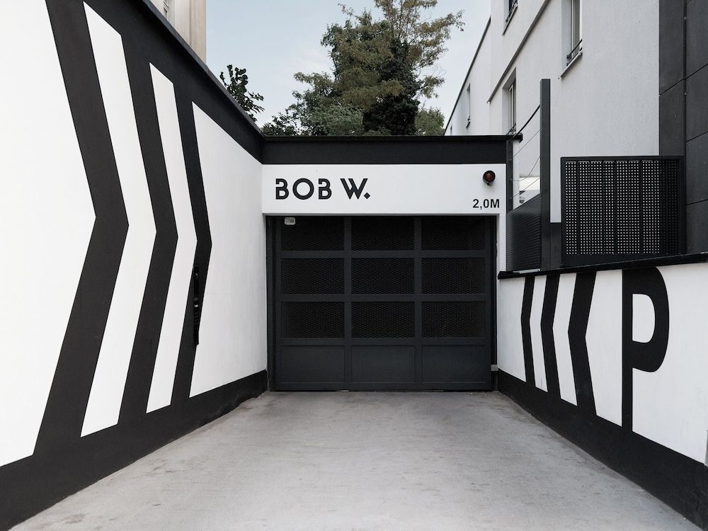 undefined Bob W Münchner Freiheit 6