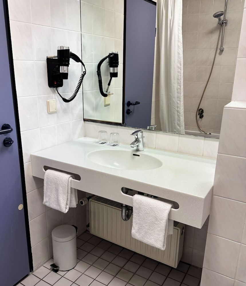 Coffee Fellows Hotel Frankfurt-Langen Economy Single Room 3