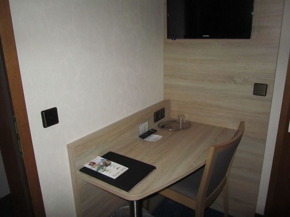 Basic Single Room