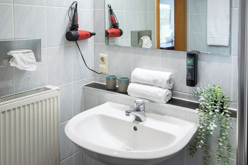 ACHAT Hotel Frankfurt Maintal Business Double Room 6