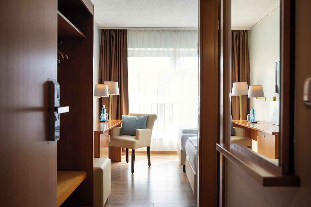 ACHAT Hotel Frankfurt Maintal Standard Double Room 5