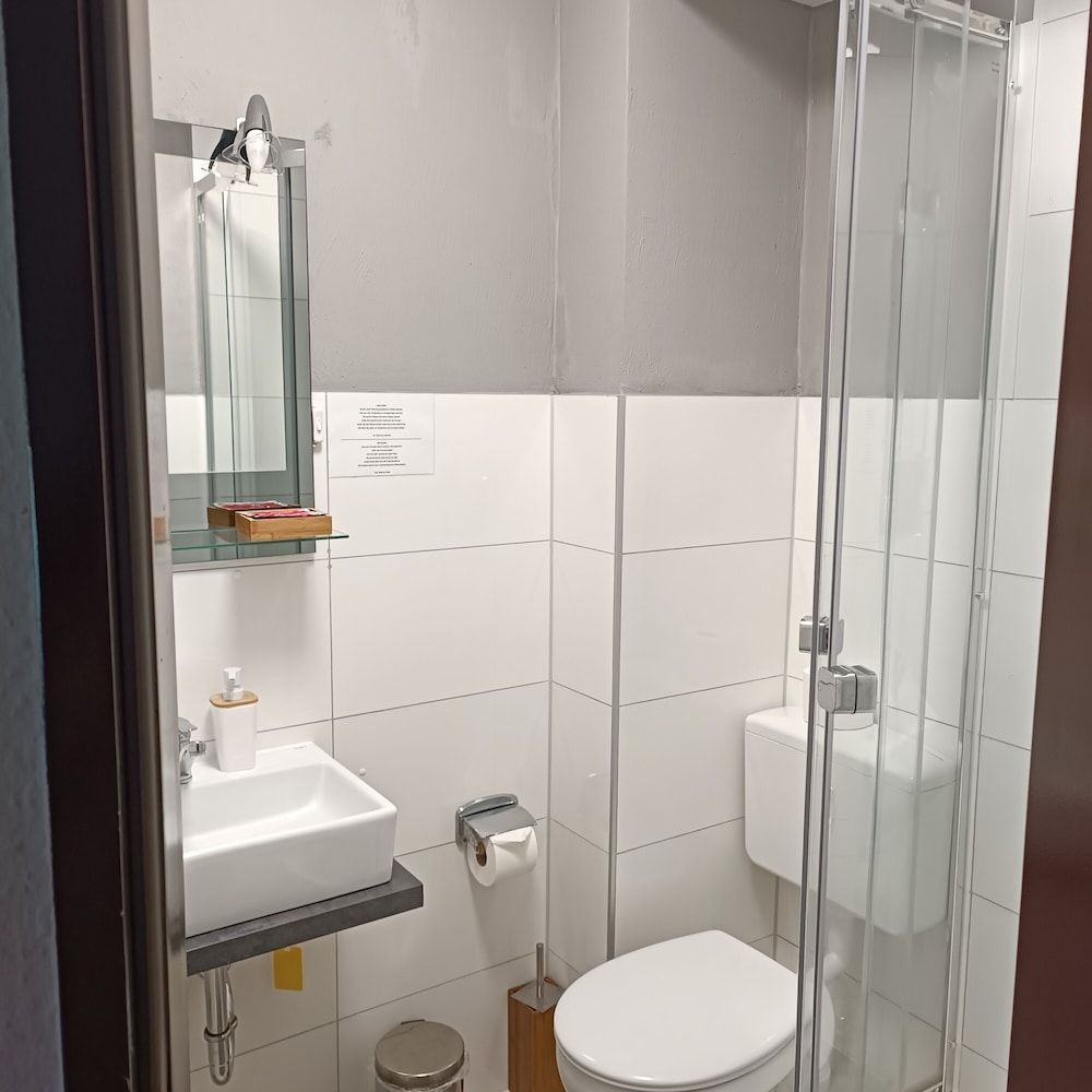 Hotel Ari Double Room, 1 Queen Bed 7