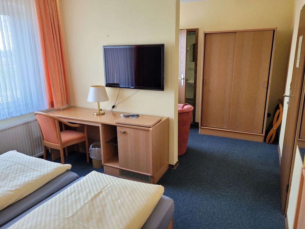 EMS Hotel Standard Double Room 2