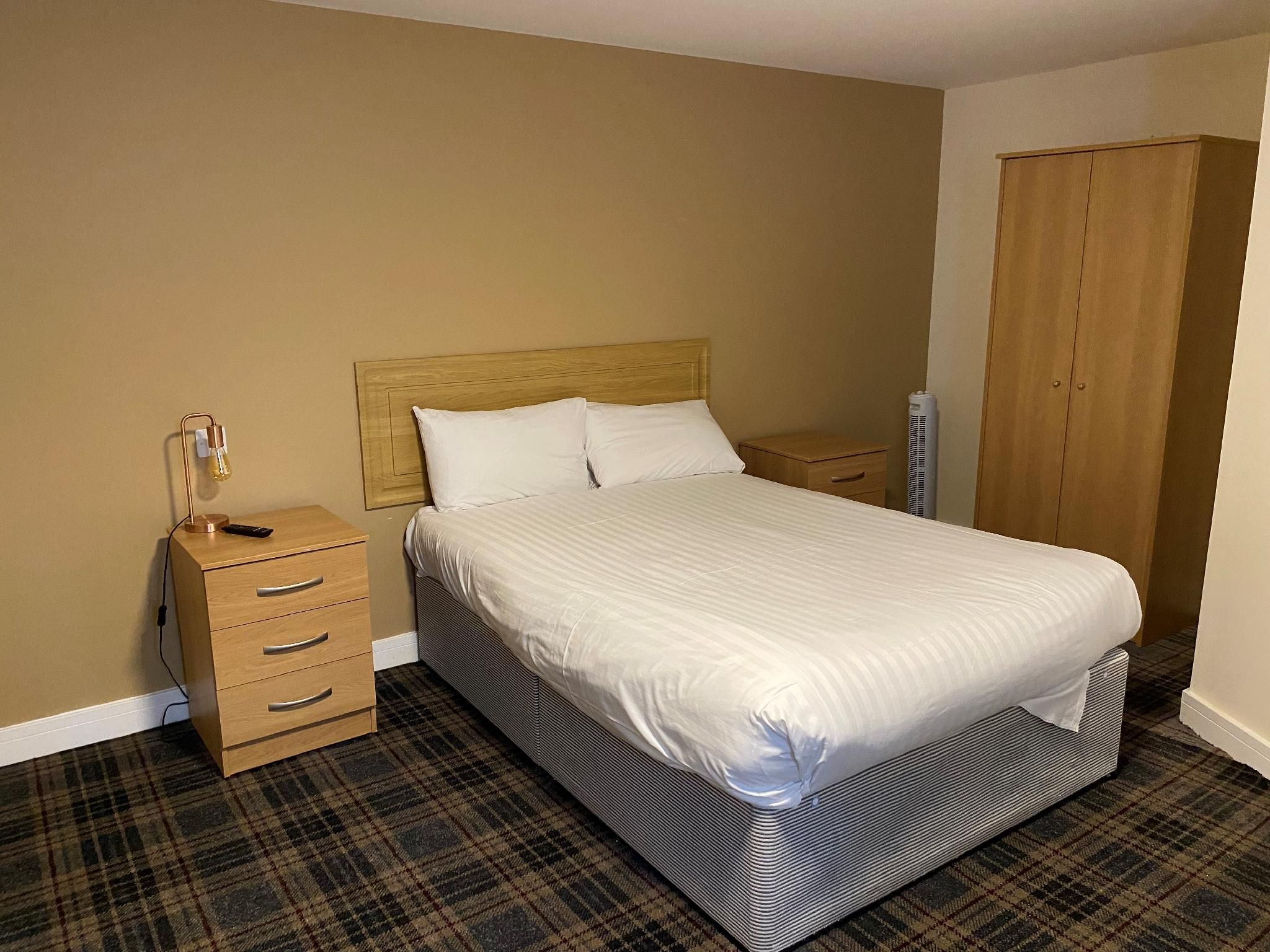 Small Double Room No Window