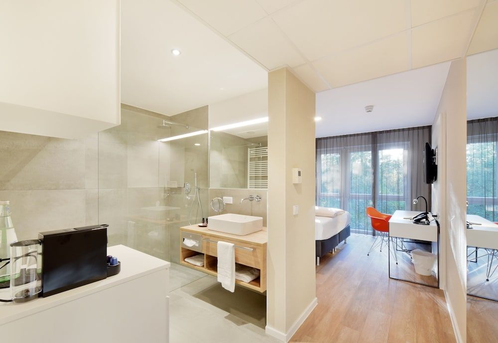 K-Apart Hotel & Boardinghouse Comfort Room 3