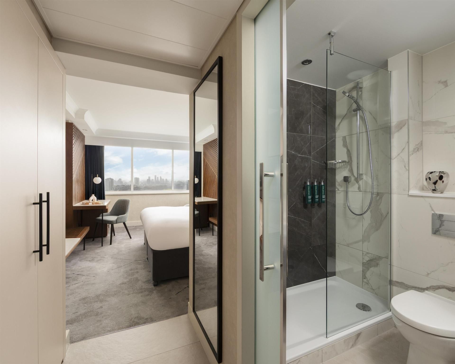 undefined Hilton London Metropole 8