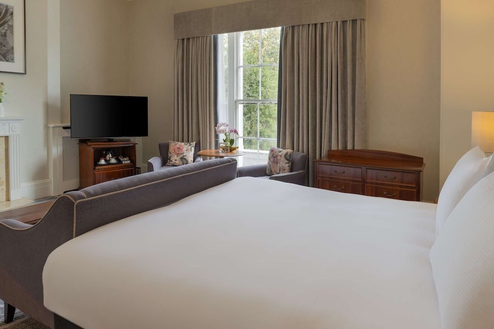 Manor House Executive Room with Air Con