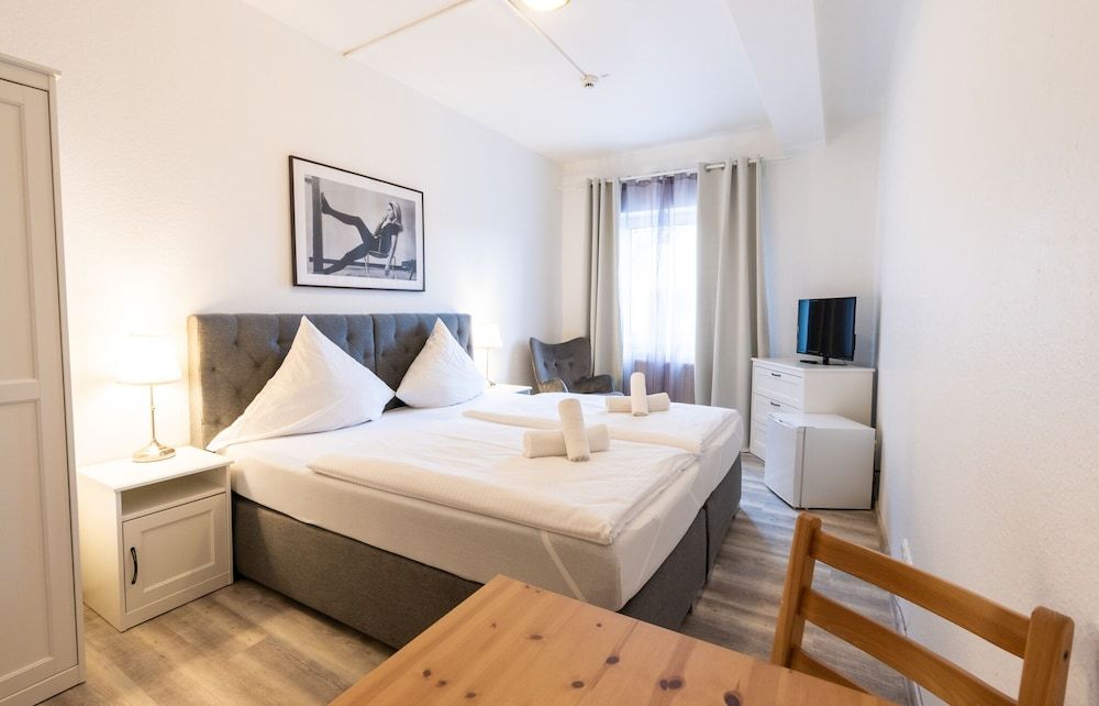 Hotel Bergheim an der Erft Double Room, 1 Queen Bed