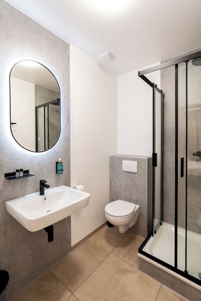 Hotel Bergheim an der Erft Family Room, Multiple Beds 8