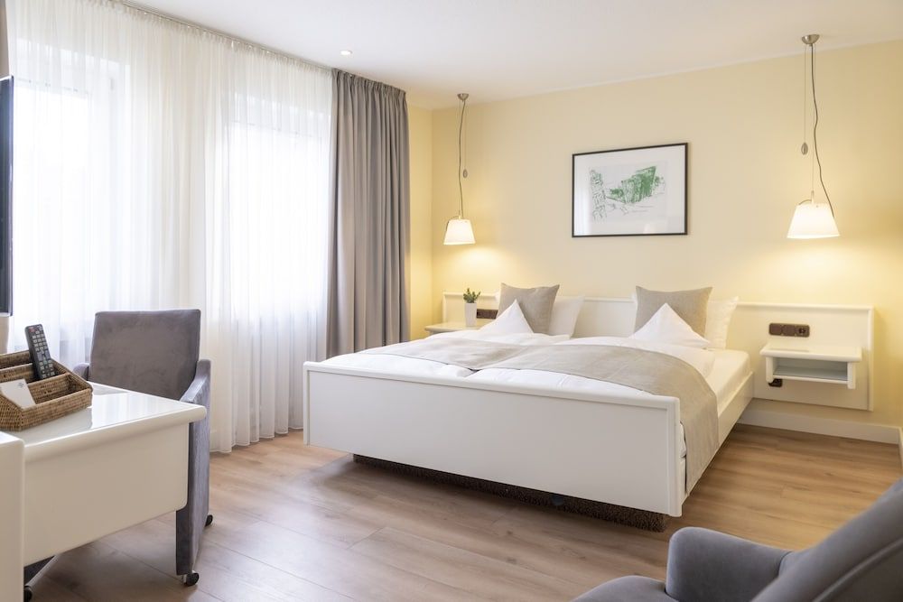 Classic Double Room