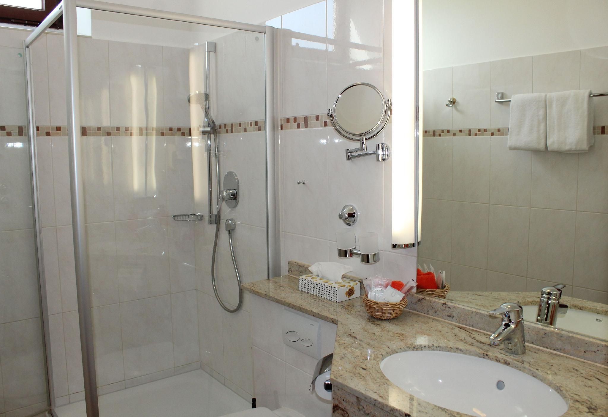 Single Room Comfort with French Bed