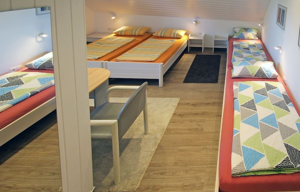 Apartment, Balcony (DUO_TRIO)