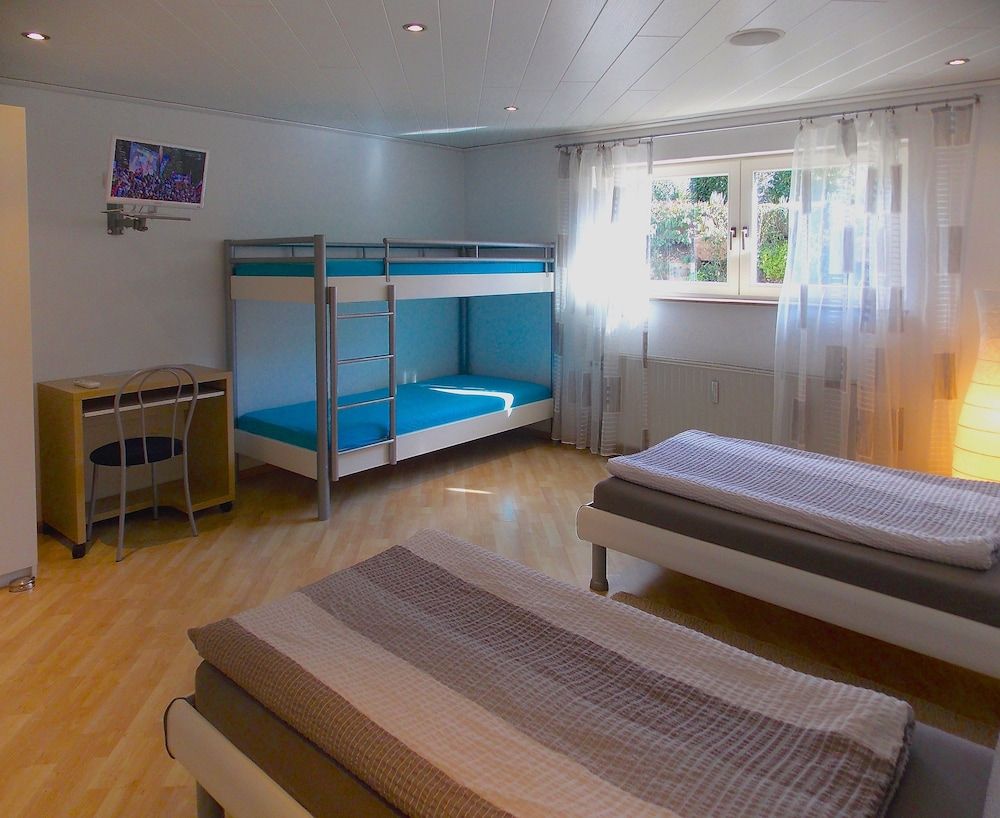 Gästehaus Alba Basic Apartment (QUARTETT)